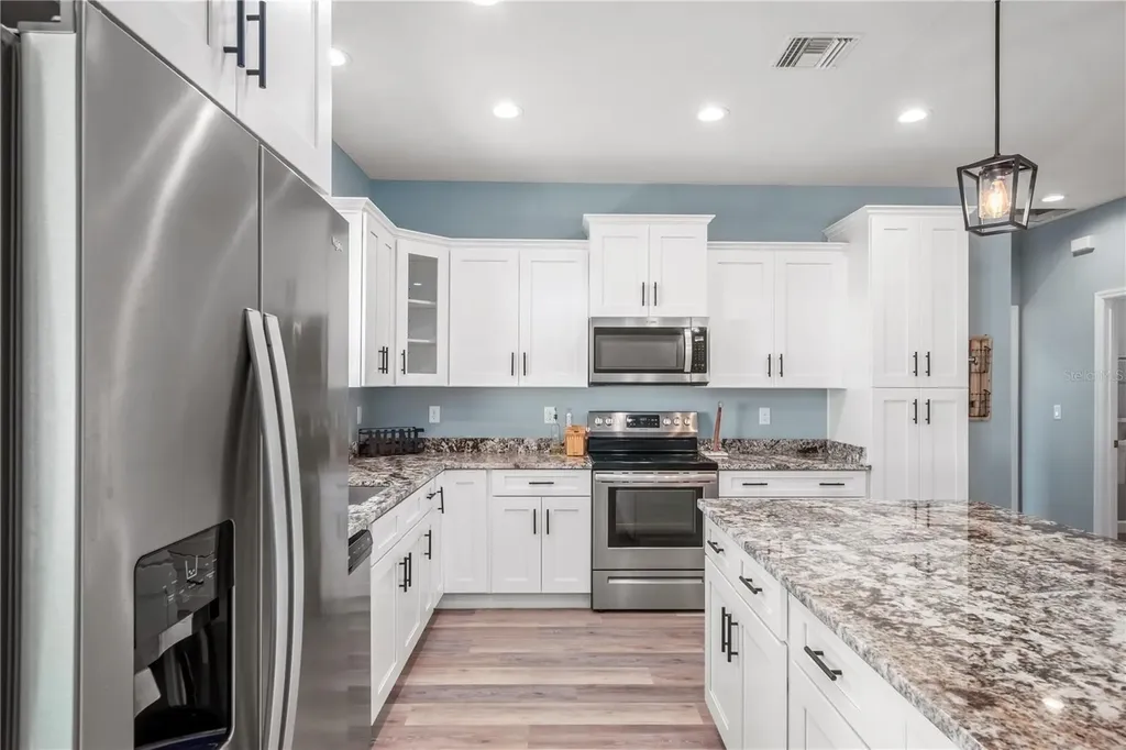 2839 NE 43rd Road Ocala FL 34470