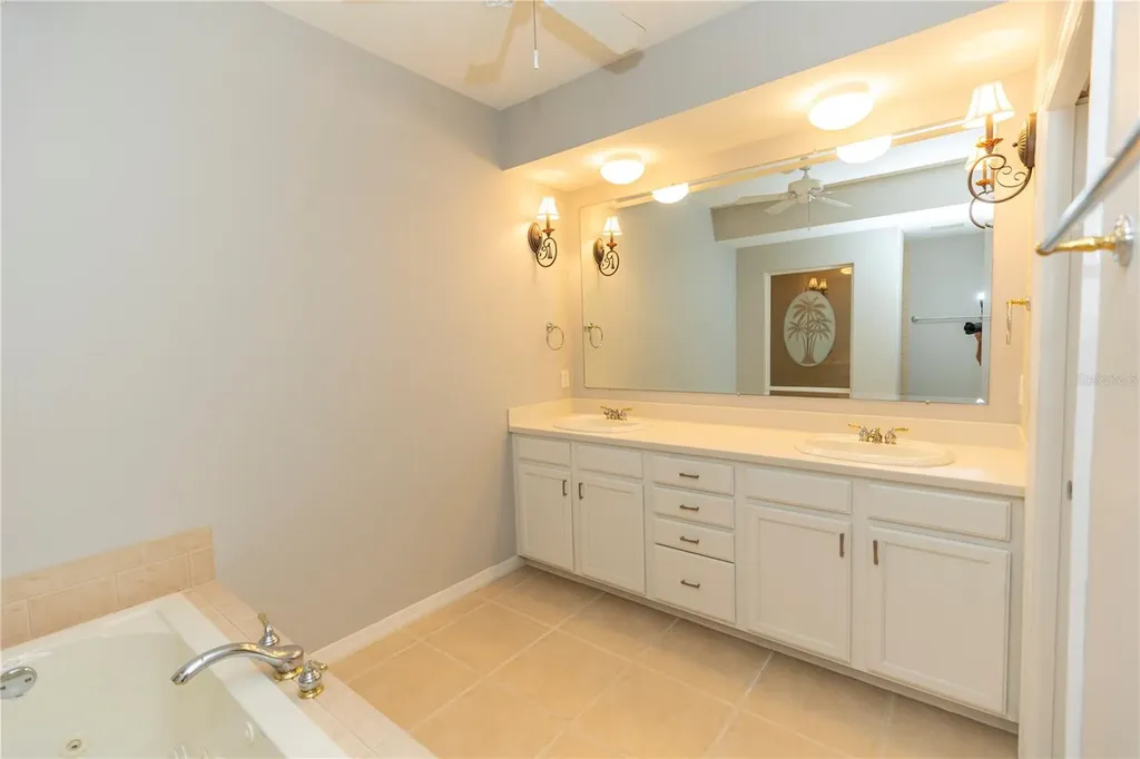 9203 Griggs Road Englewood FL 34224