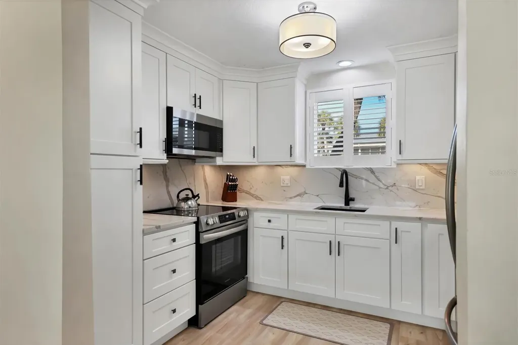 500 S Washington Drive Sarasota FL 34236