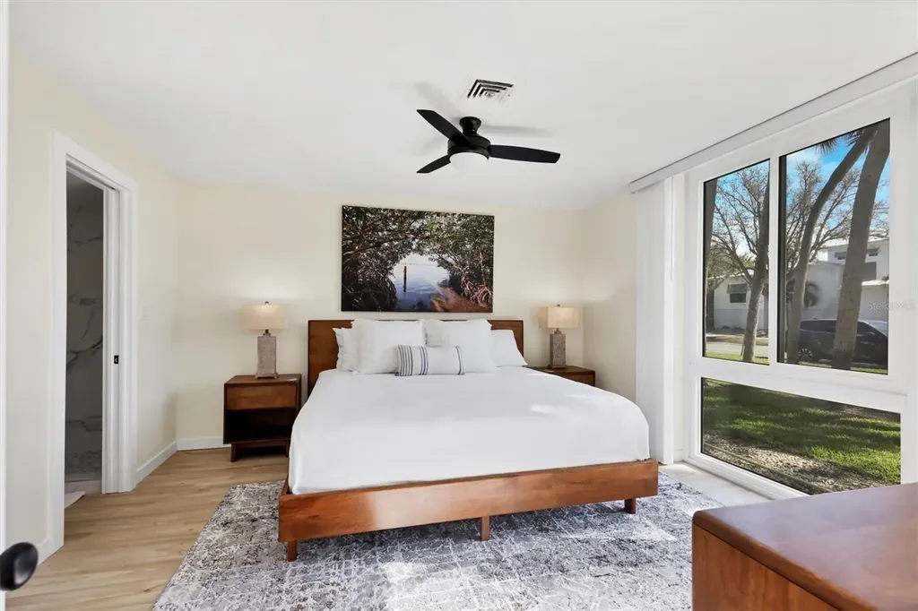 500 S Washington Drive Sarasota FL 34236