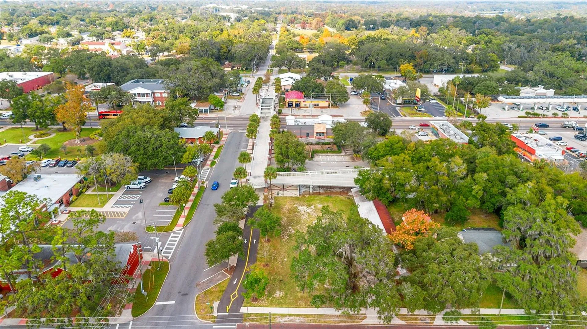 215 E 5th Street Apopka FL 32703