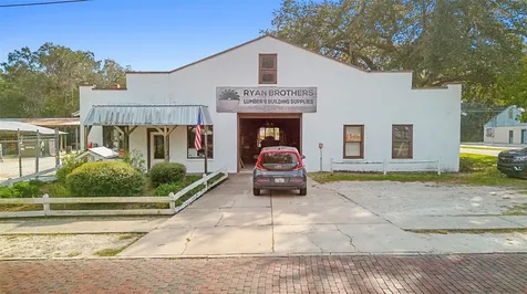 215 E 5th Street Apopka FL 32703