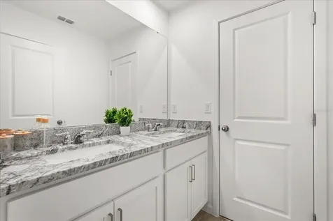 2314 Calm Shore Way Kissimmee FL 34747