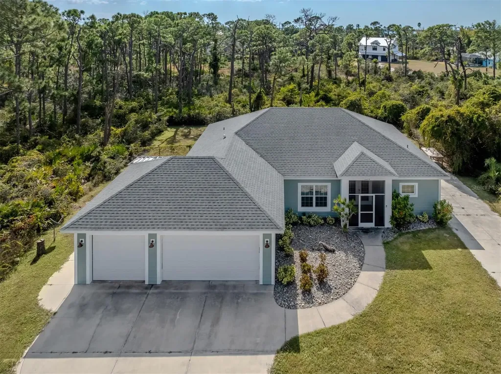 1674 Pompano Avenue Englewood FL 34223