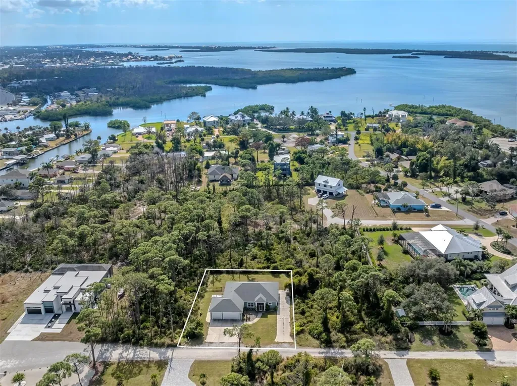 1674 Pompano Avenue Englewood FL 34223