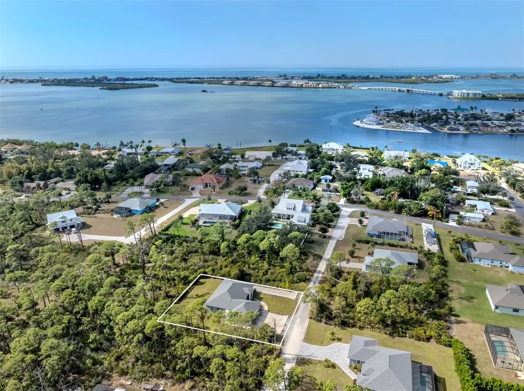 1674 Pompano Avenue Englewood FL 34223