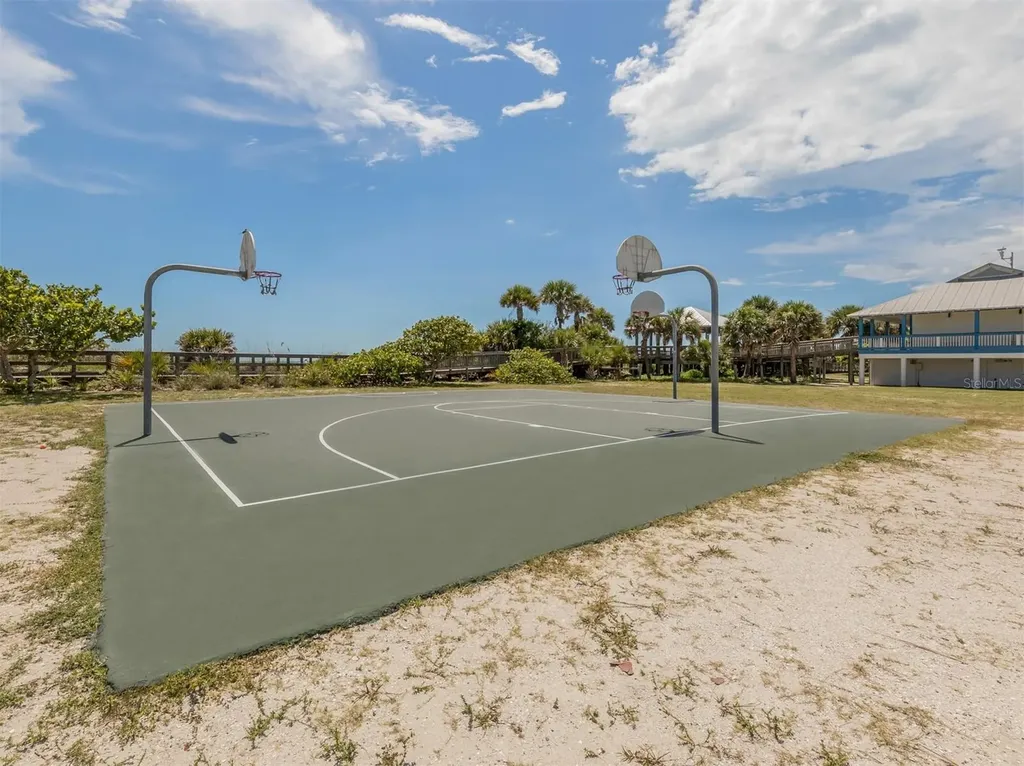 1674 Pompano Avenue Englewood FL 34223