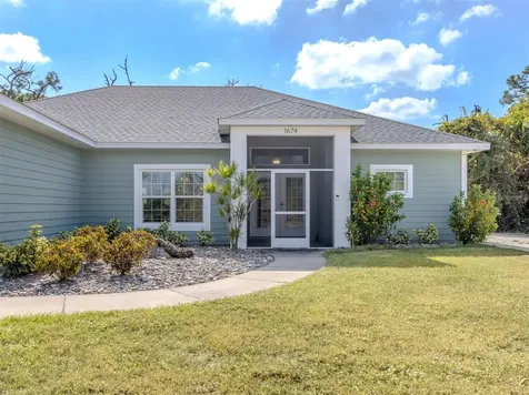 1674 Pompano Avenue Englewood FL 34223