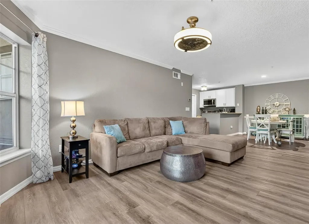 4201 Woodstorks Walk Way Lutz FL 33558