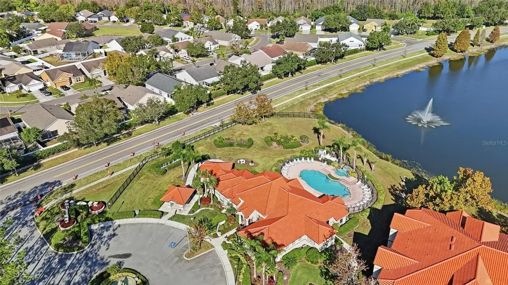 4201 Woodstorks Walk Way Lutz FL 33558