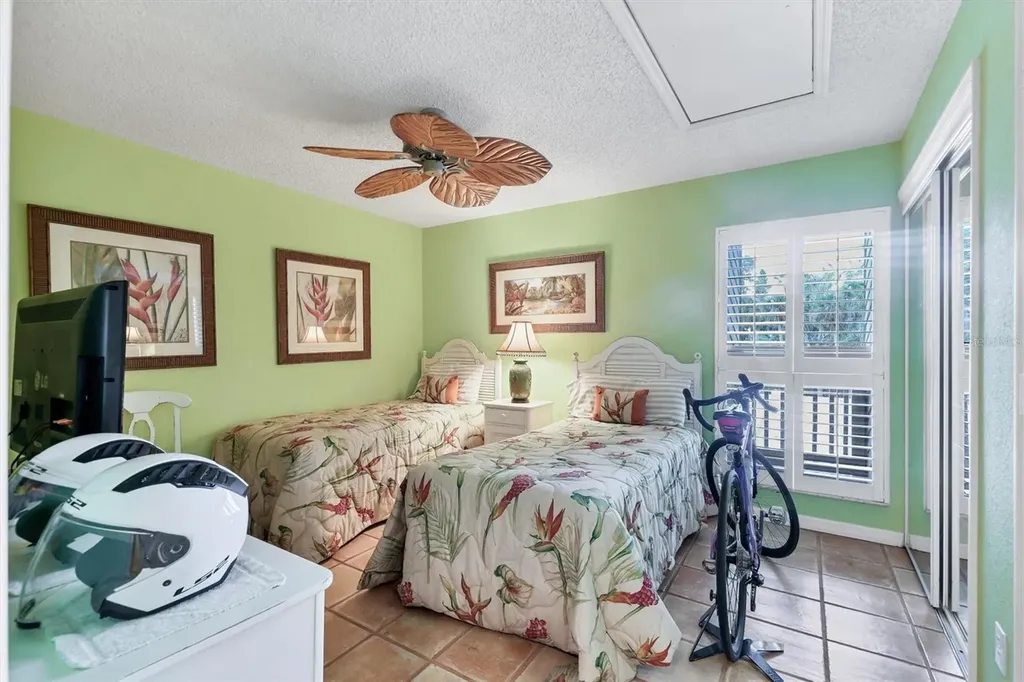 5270 Gulf Of Mexico Drive Longboat Key FL 34228