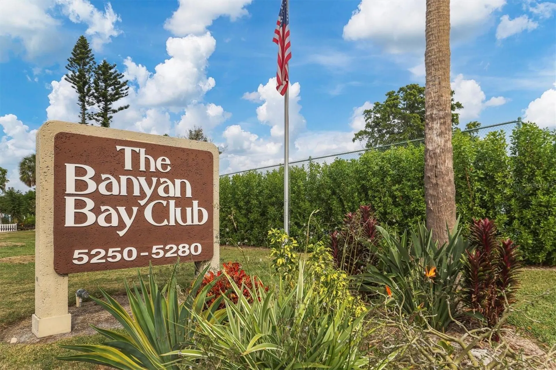 5270 Gulf Of Mexico Drive Longboat Key FL 34228