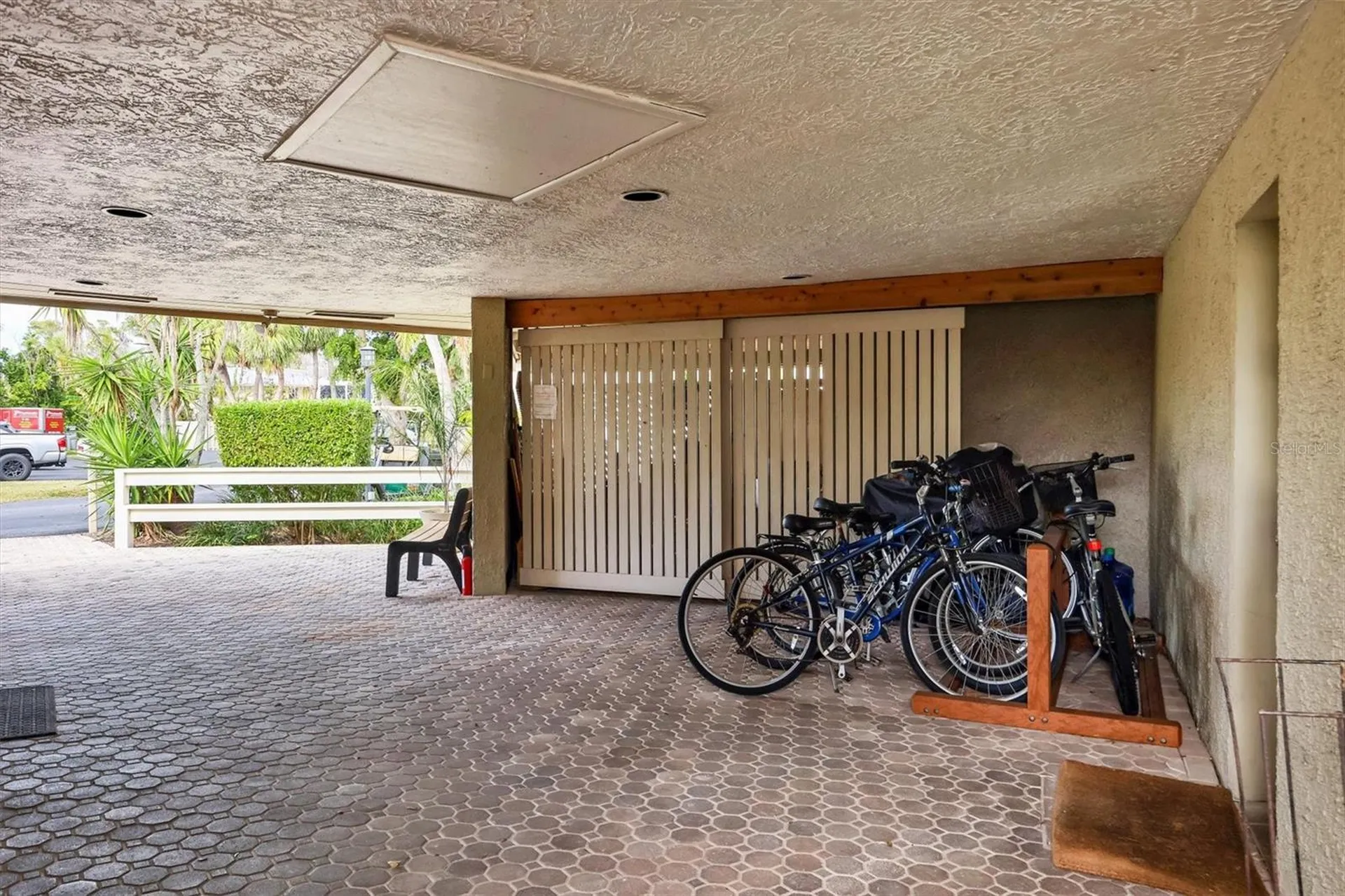 5270 Gulf Of Mexico Drive Longboat Key FL 34228