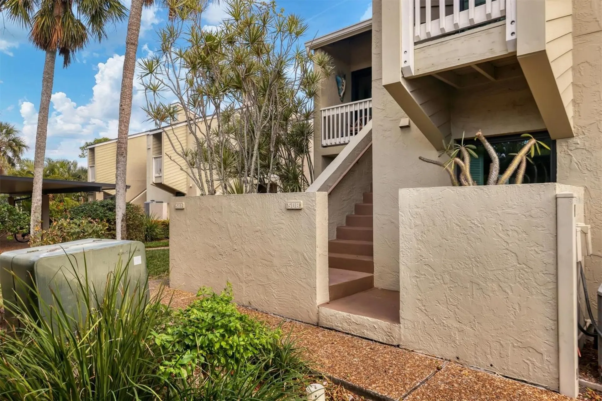 5270 Gulf Of Mexico Drive Longboat Key FL 34228