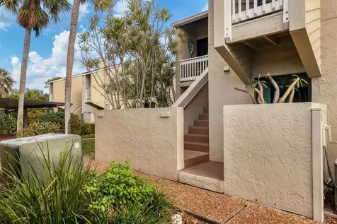 5270 Gulf Of Mexico Drive Longboat Key FL 34228