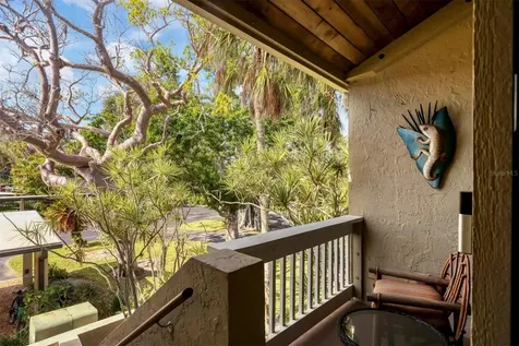 5270 Gulf Of Mexico Drive Longboat Key FL 34228