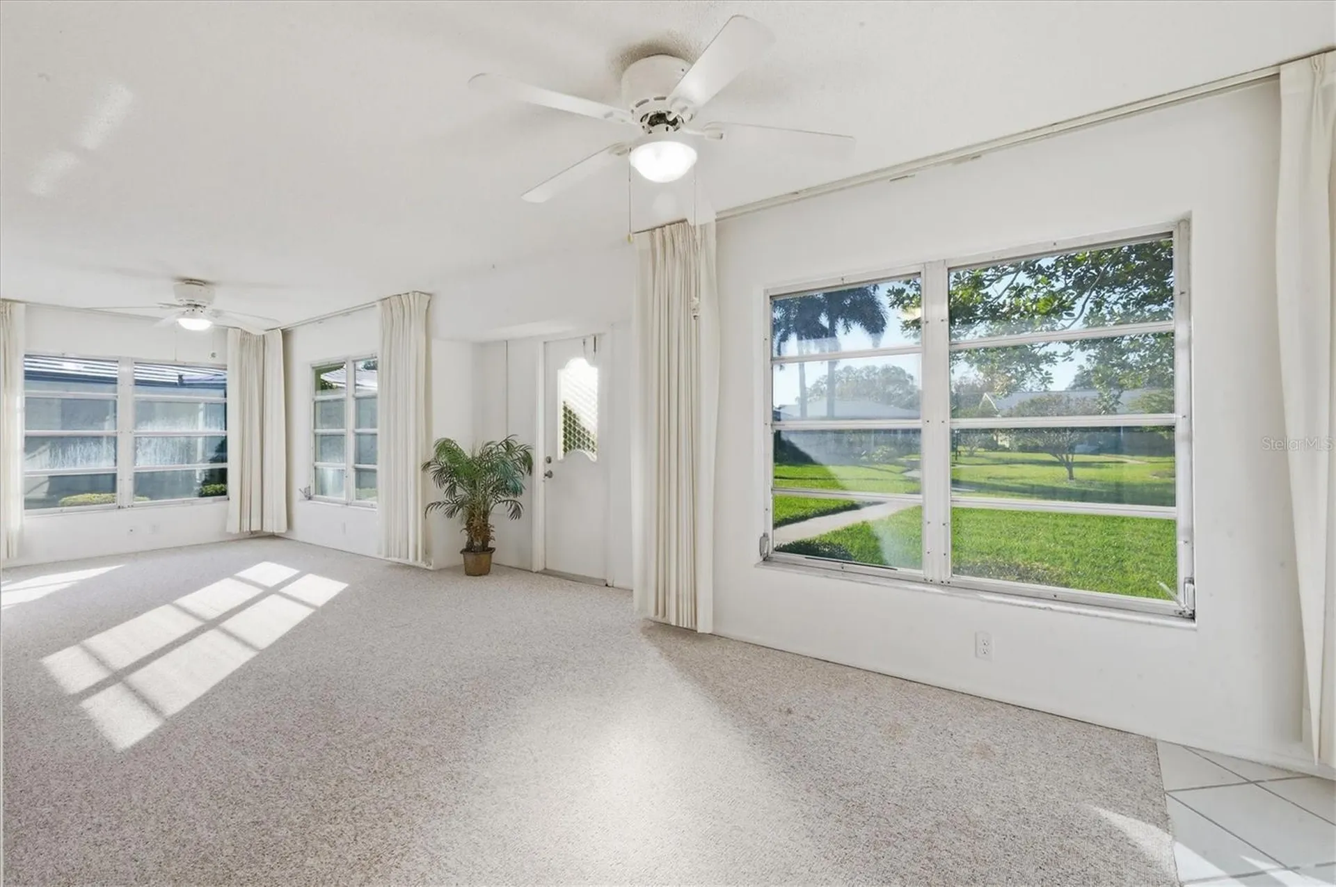 6811 10th Avenue W Bradenton FL 34209