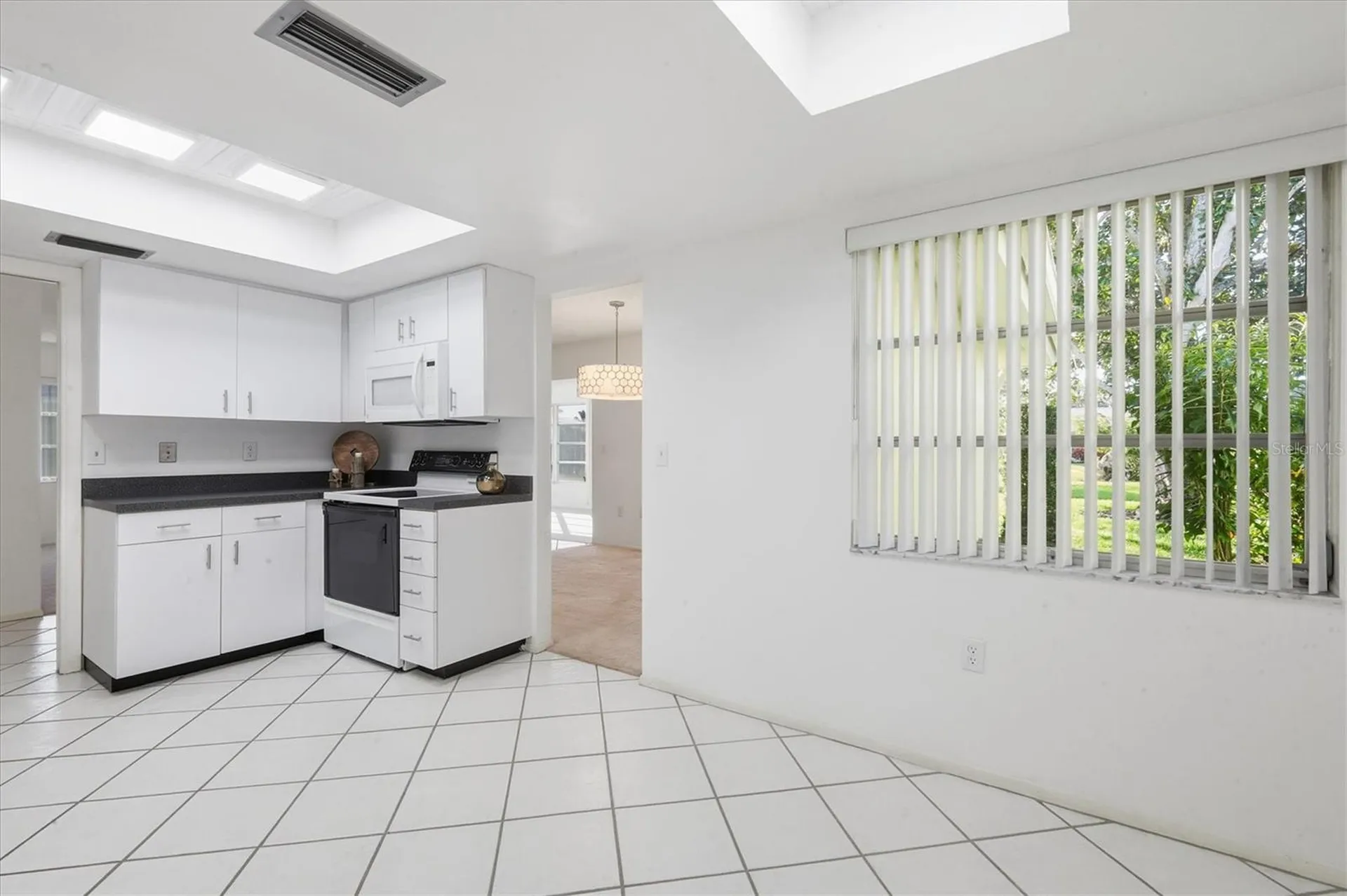 6811 10th Avenue W Bradenton FL 34209