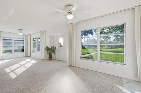 6811 10th Avenue W Bradenton FL 34209