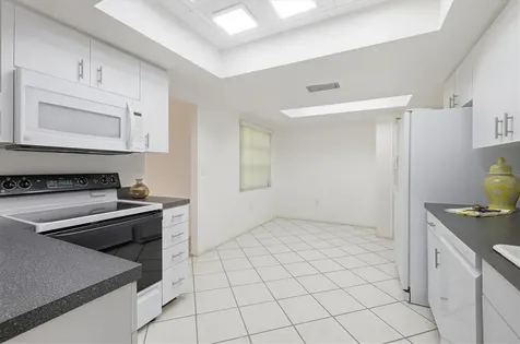 6811 10th Avenue W Bradenton FL 34209