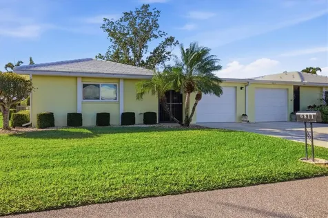 6811 10th Avenue W Bradenton FL 34209