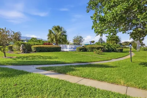 6811 10th Avenue W Bradenton FL 34209