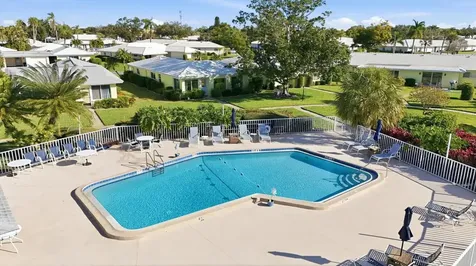 6811 10th Avenue W Bradenton FL 34209