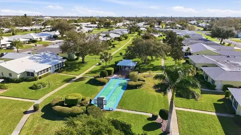 6811 10th Avenue W Bradenton FL 34209