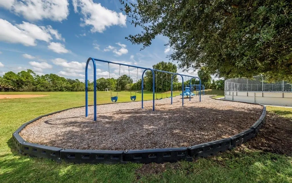2160 Weaver Bird Lane Venice FL 34292