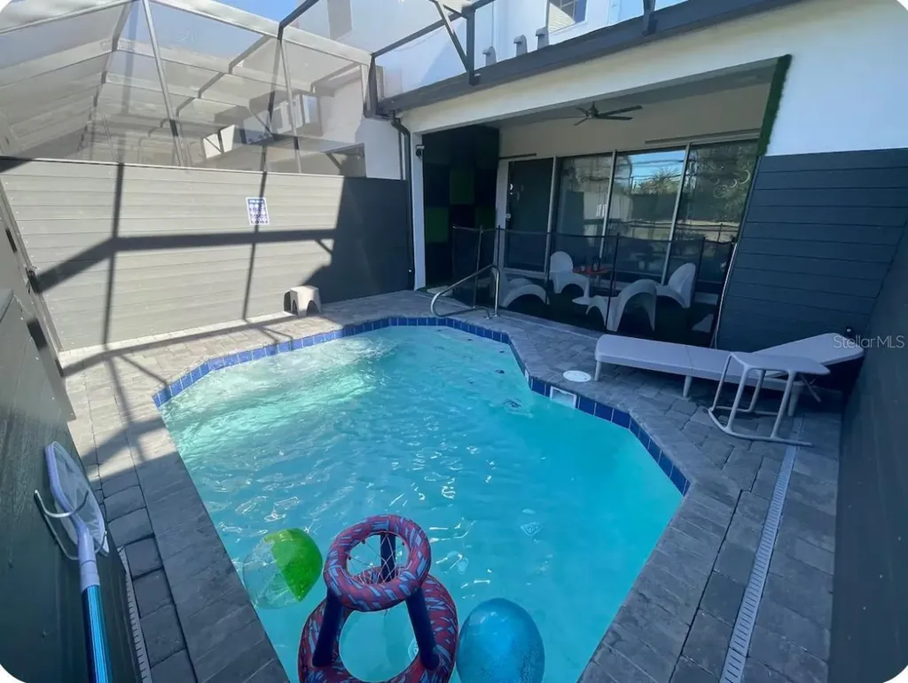 130 Captiva Drive Davenport FL 33896