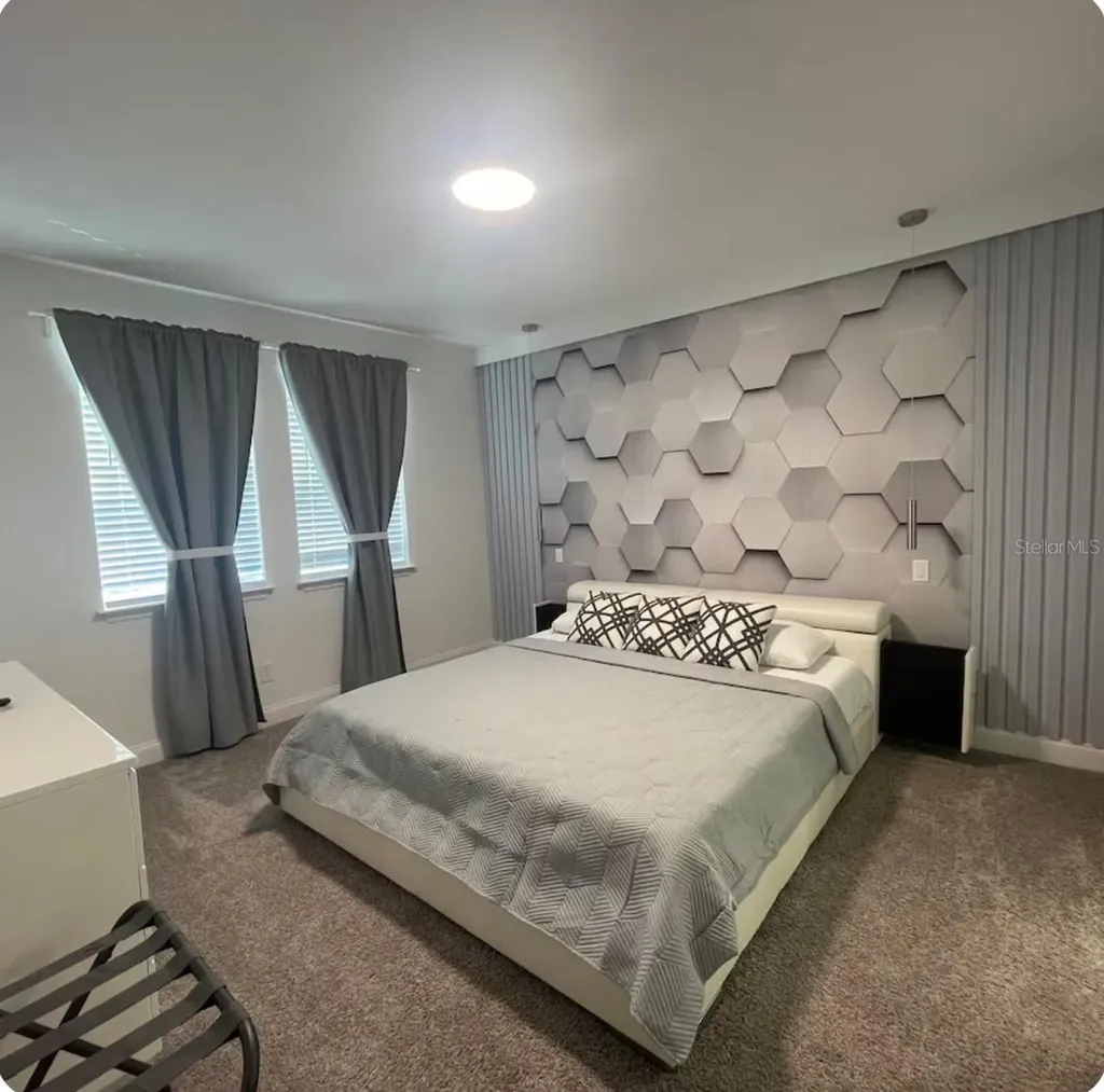 130 Captiva Drive Davenport FL 33896