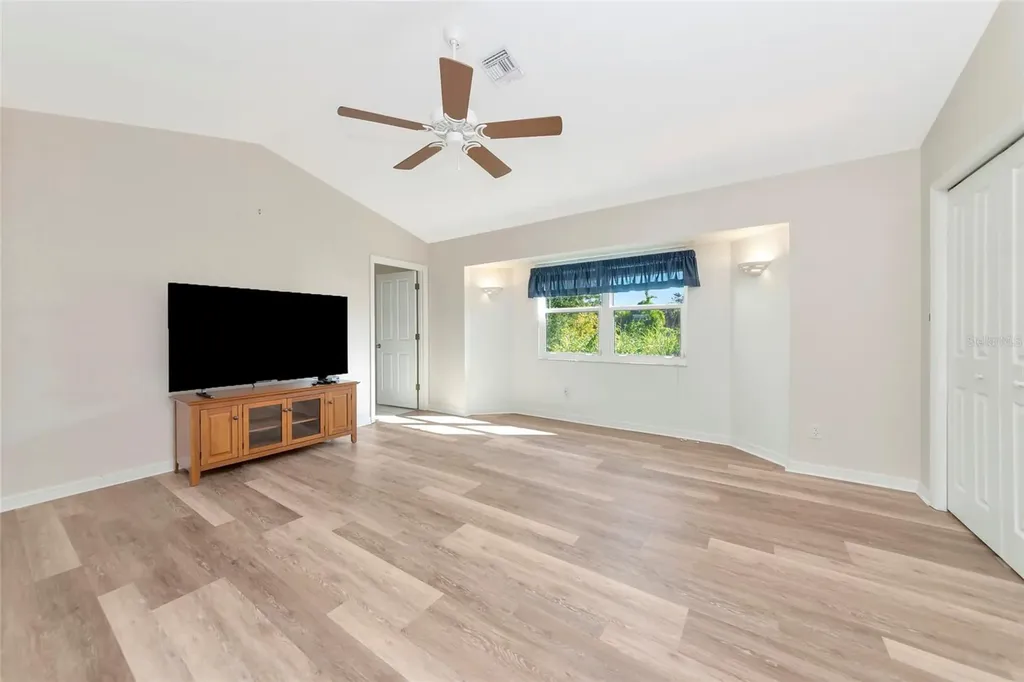 1730 Hudson Street Englewood FL 34223