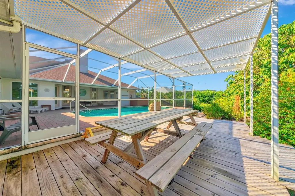1730 Hudson Street Englewood FL 34223