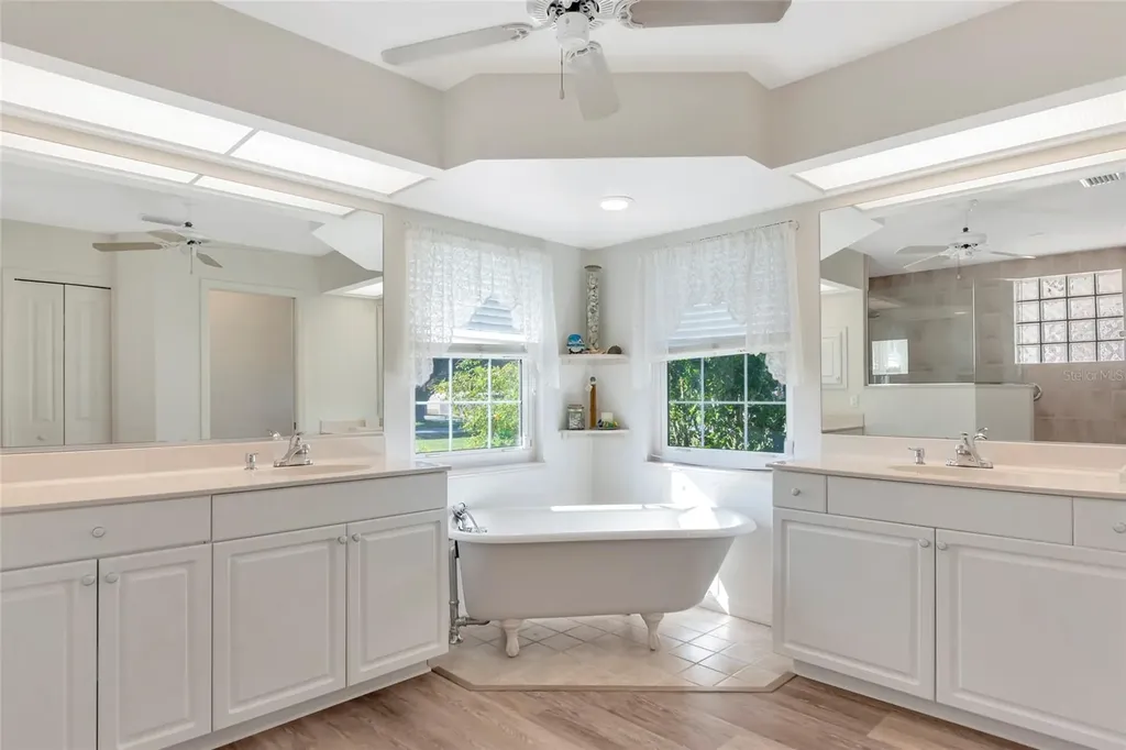 1730 Hudson Street Englewood FL 34223