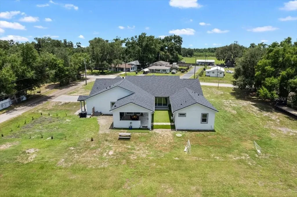 4210 Thonotosassa Road Plant City FL 33565