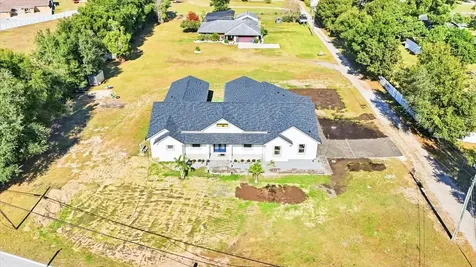 4210 Thonotosassa Road Plant City FL 33565
