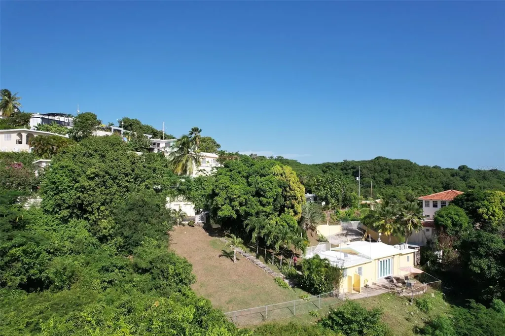 Number 28 Destino Vieques PR 00765