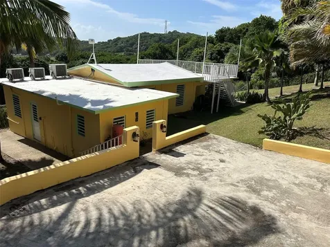 Number 28 Destino Vieques PR 00765