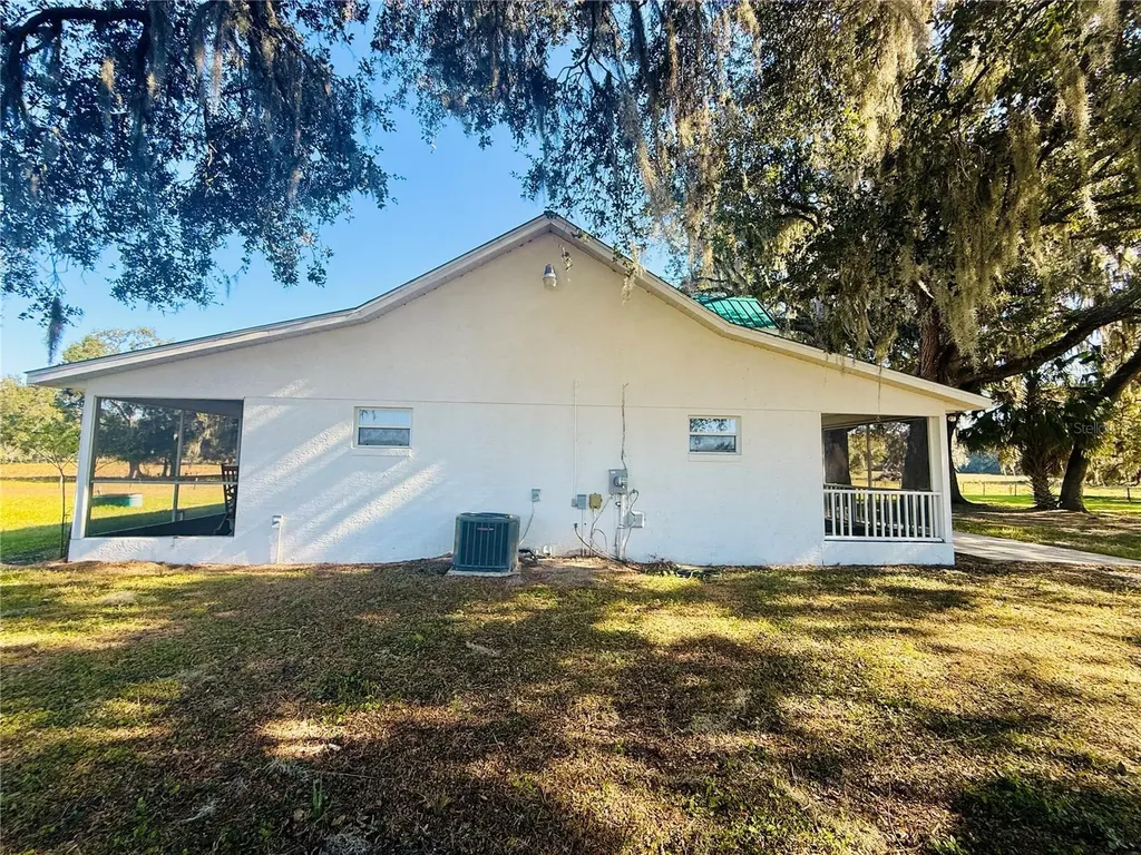 7223 SW 55th Street Bushnell FL 33513