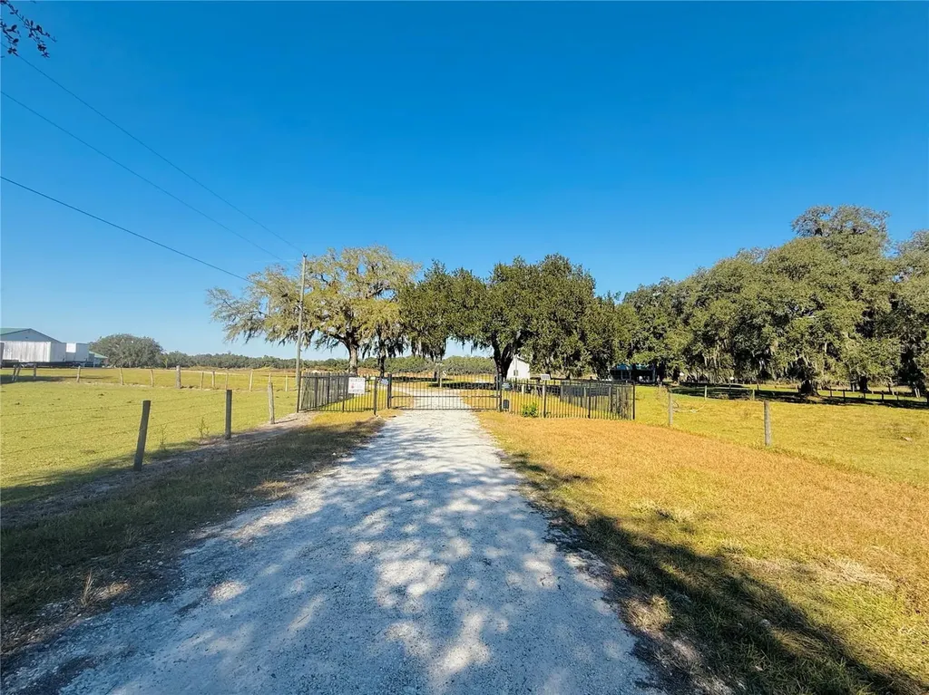 7223 SW 55th Street Bushnell FL 33513