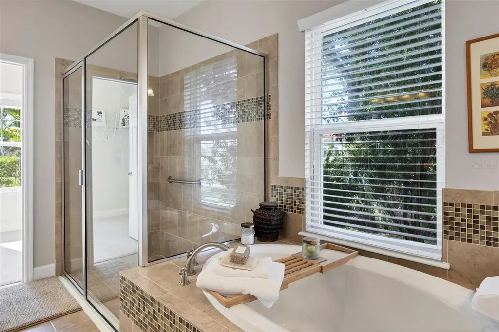 6347 Anise Drive Sarasota FL 34238