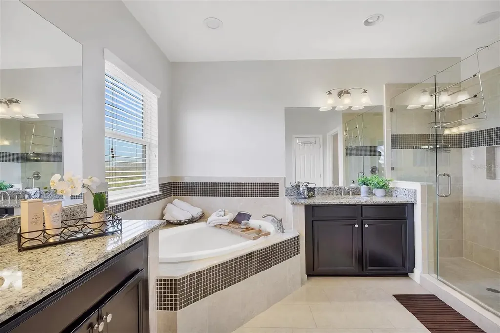 6347 Anise Drive Sarasota FL 34238