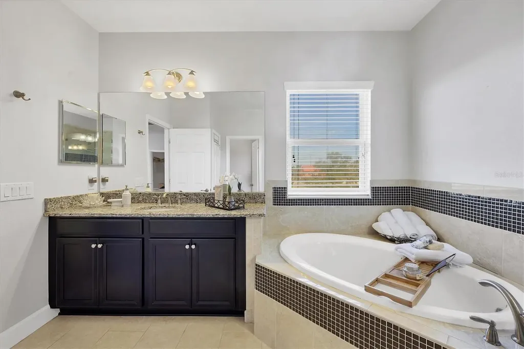 6347 Anise Drive Sarasota FL 34238