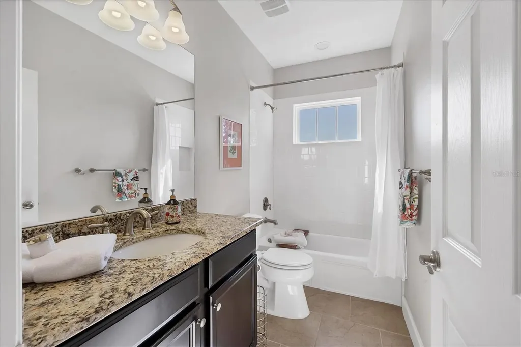 6347 Anise Drive Sarasota FL 34238