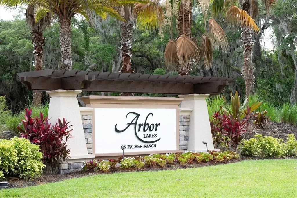 6347 Anise Drive Sarasota FL 34238