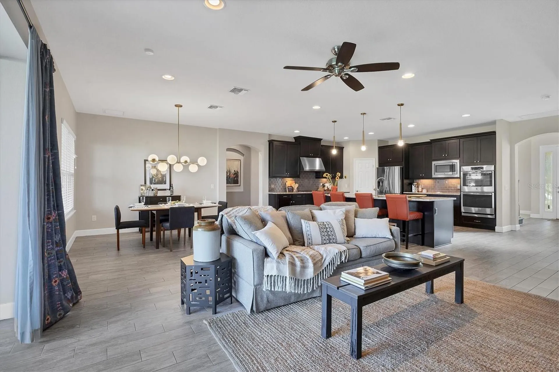 6347 Anise Drive Sarasota FL 34238
