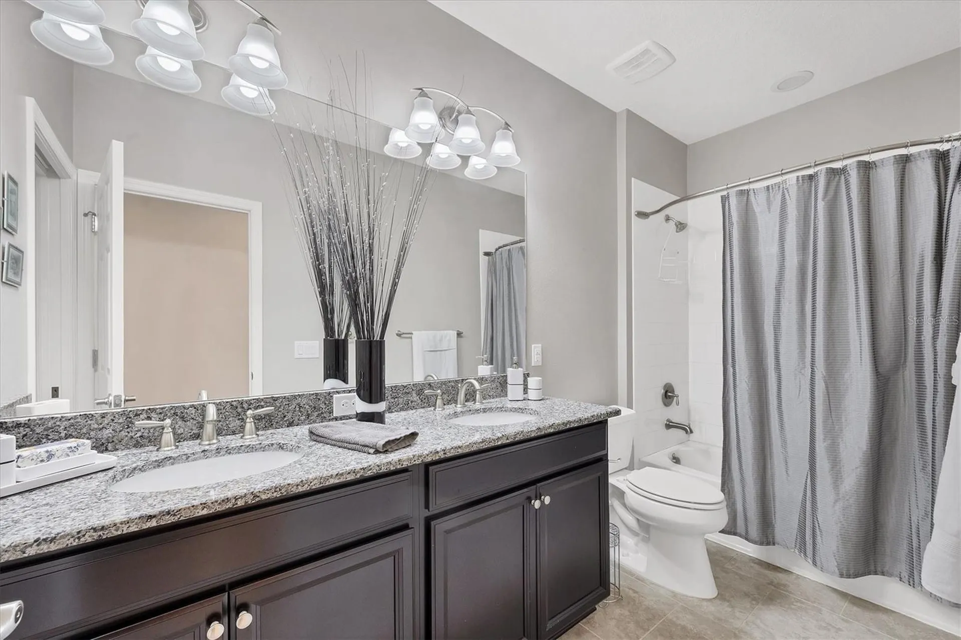 6347 Anise Drive Sarasota FL 34238