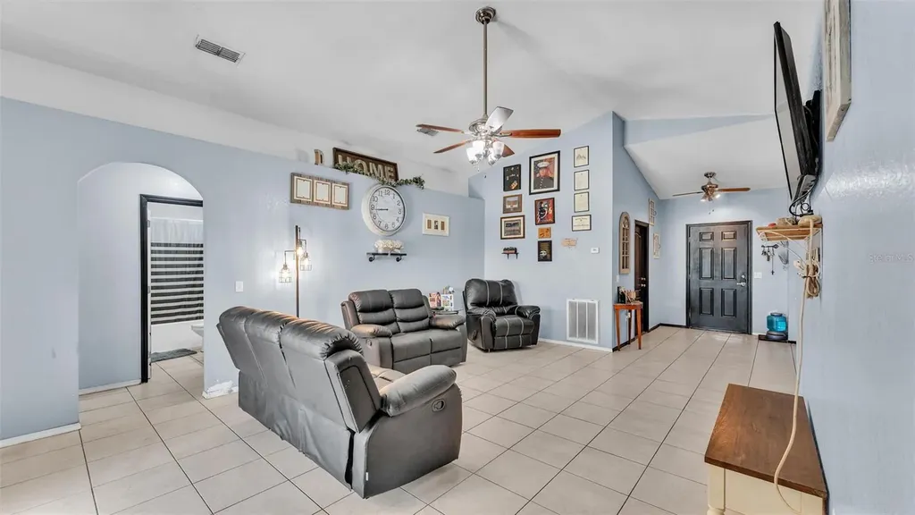 834 Auburn Preserve Boulevard Auburndale FL 33823