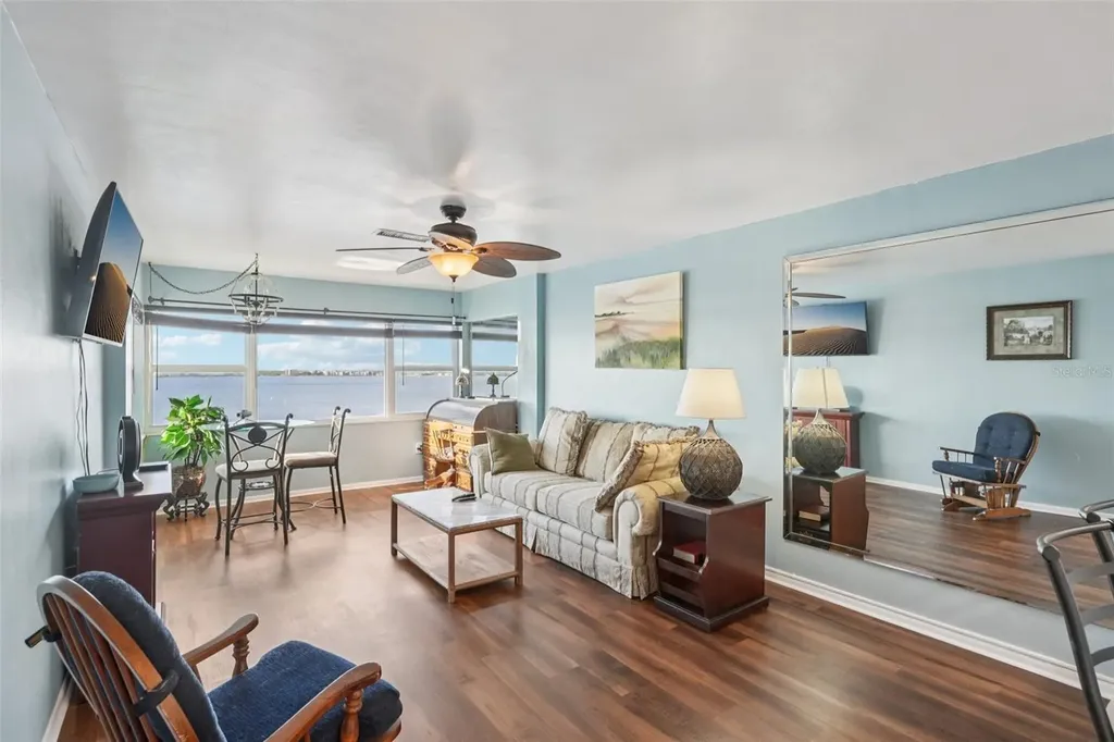 1900 Clifford Street Fort Myers FL 33901