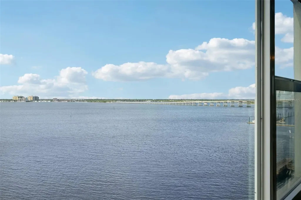 1900 Clifford Street Fort Myers FL 33901